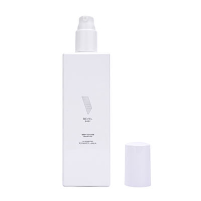 250ml PETGの白いプラスチック スプレーは構造水のために包むSkincareをびん詰めにする