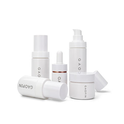 25ml 50ml 80mlの再生利用できる化粧品の空のびんのSkincareの包装