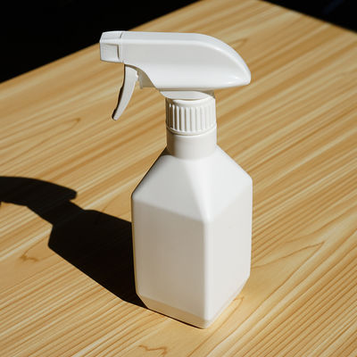 HDPEのプラスチック制動機のスプレーのびん