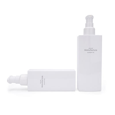 白い四角100ml 120ml 150ml 200mlの容器の顔のスキン ケアのプラスチック ローションのびん
