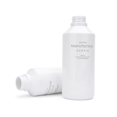 QS白いペット シャンプーはリンスのための300ml 500mlのローション ポンプをびん詰めにする