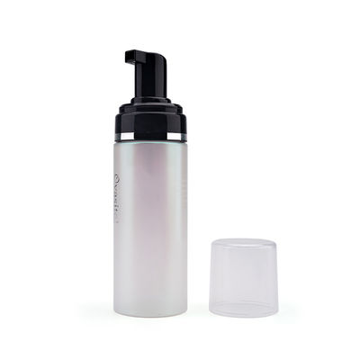 SGS 150mlのプラスチック泡ポンプは帽子が付いている半透明な顔の泡の洗剤のびんをびん詰めにする